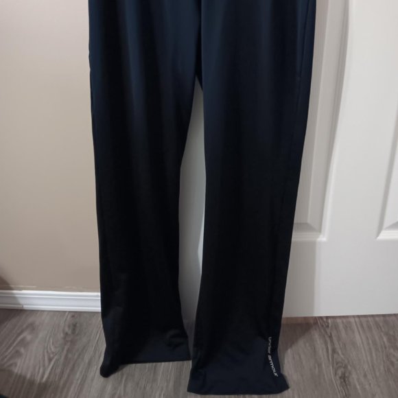 Under Armour All Season Gear Black Pants Size XS EUC - Picture 2 of 11